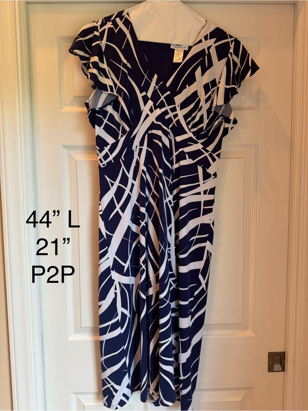 NorthStyle Navy and White Abstract Midi Dress Size 14